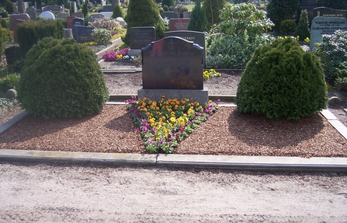 Grabpflege Friedhofsgärtner Spohler